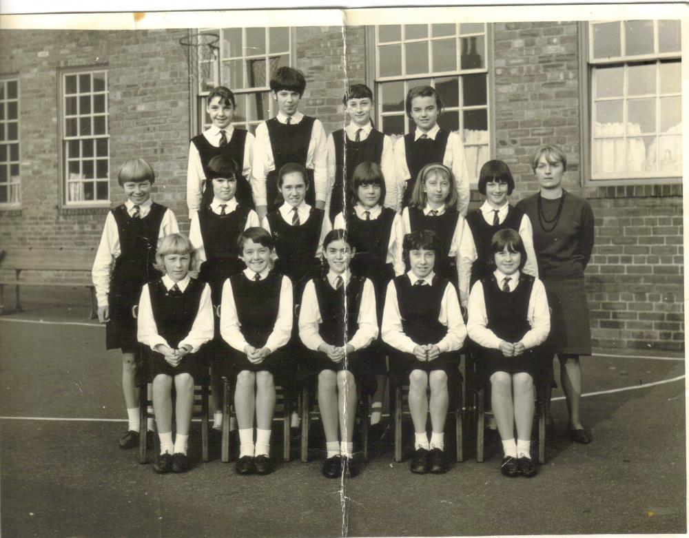 St Marks Senior Girls School,3B 1967