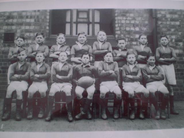 st cuthberts junior rugby team 1935-36