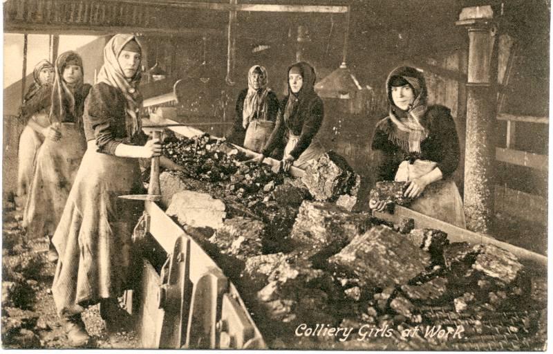 Colliery Girls at Work. 1913. Colliery Girls at Work. 1913.