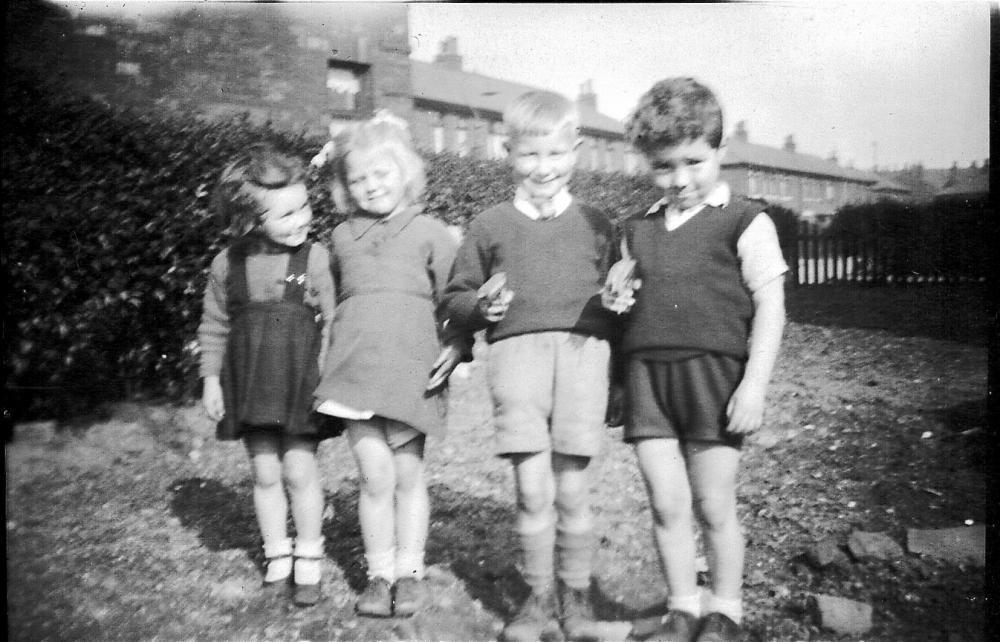 Cheltenham Avenue friends 1946