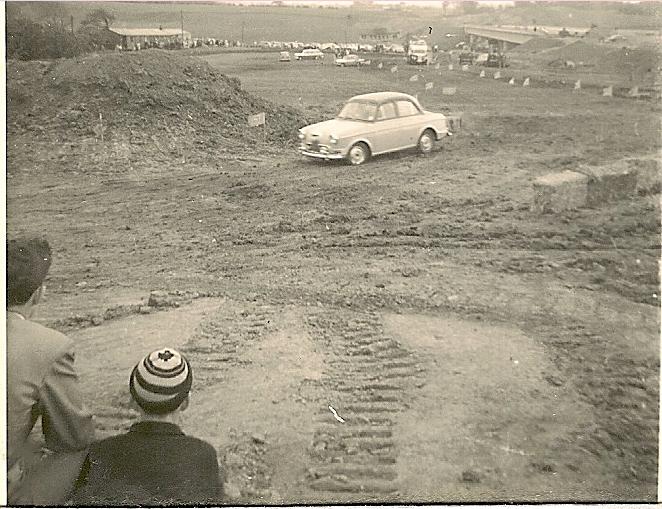 Above Gathurst Viaduct-13-05-1962-Autocross meeting