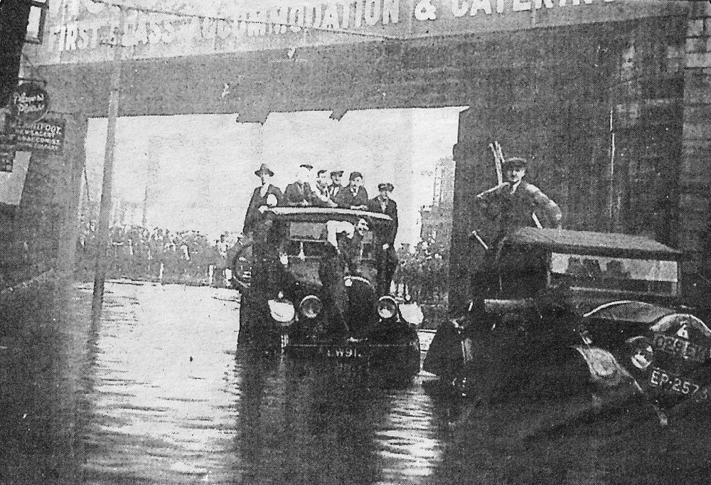 Wallgate Railway Bridge circa 1934 Flood