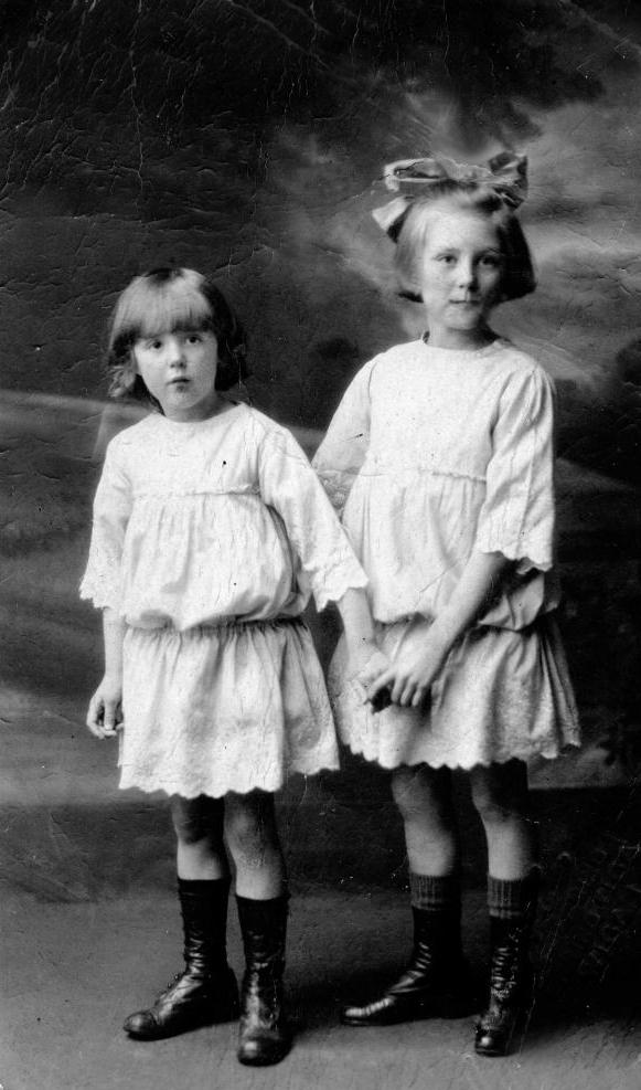 Phylis May and Lily Smith
