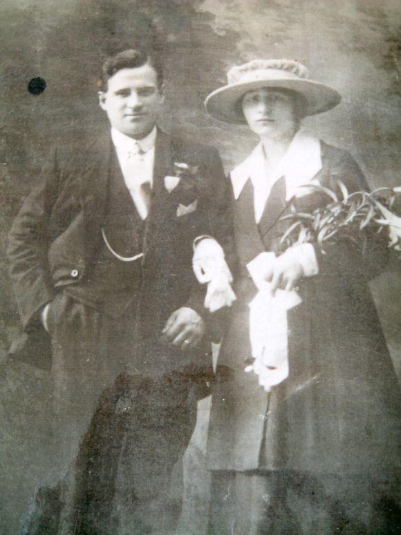 Walter and Martha Aspey on their Wedding Day 27th December 1920.