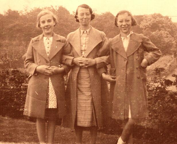 My mam left as a teenager about 1939.