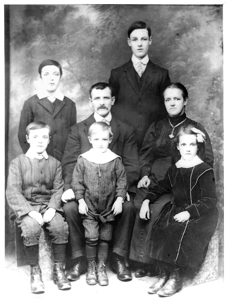 The Gray Family of Ince in 1910