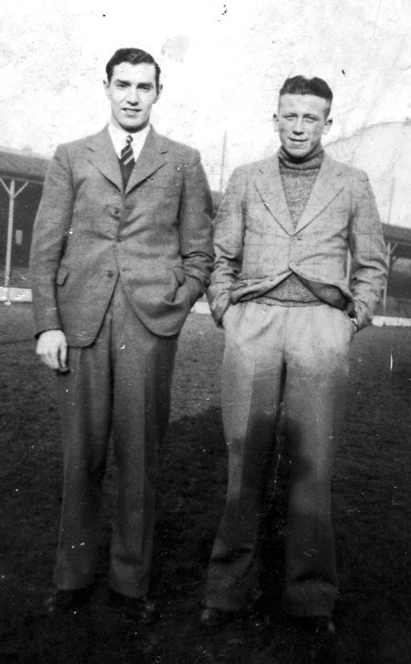 Jack Bowen and pal Johnny Lawrenson, c1940.