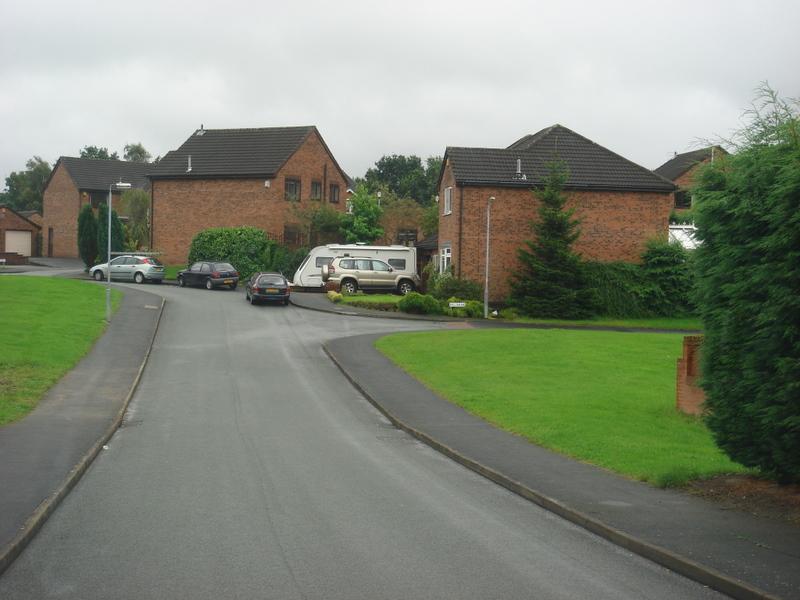 Rossdale Grove, Standish