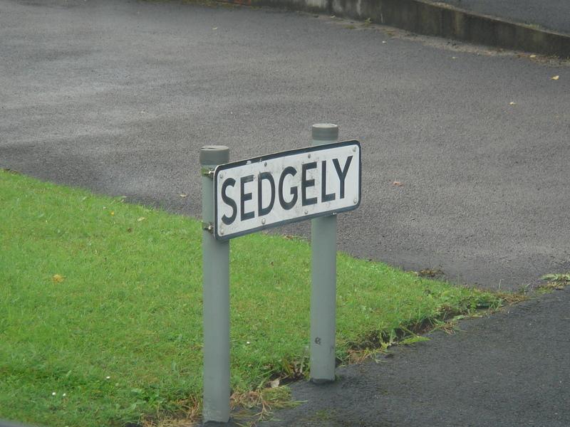 Sedgely, Standish