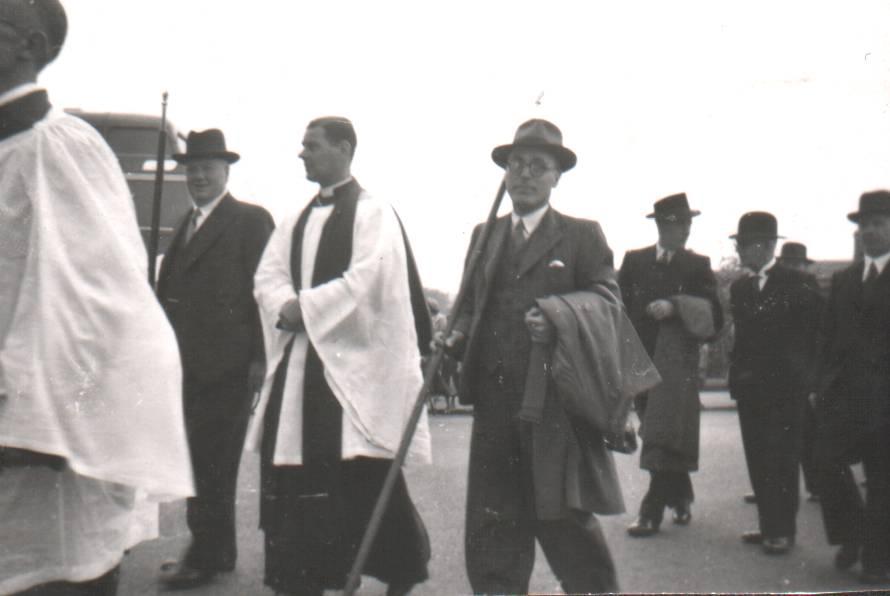 St Mary's Walking Day, Vicar & Wardens, 1951 St Mary's Walking Day, Vicar & Wardens, 1951