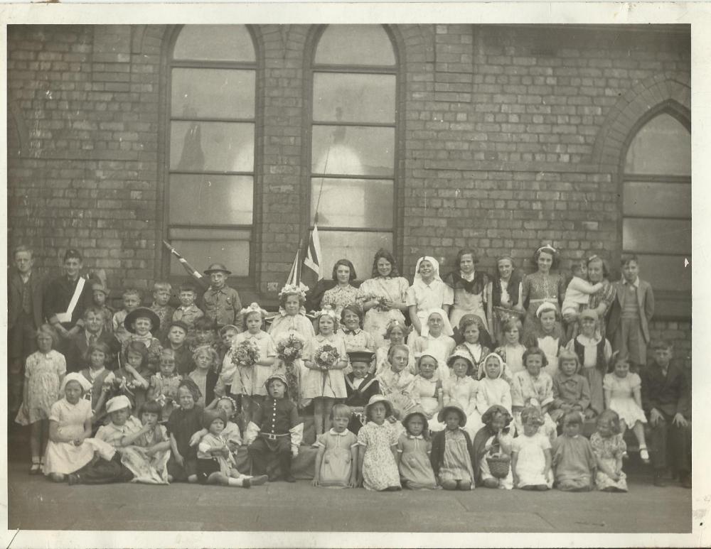 St James' Mission June 1943 Rose Queen