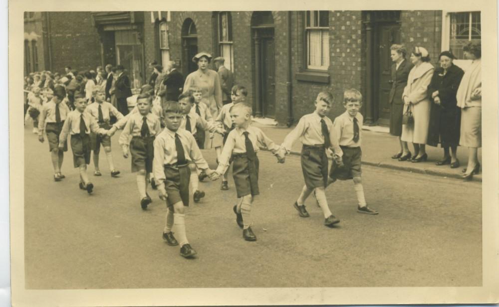 St Georges church early 1950's 2 St Georges church early 1950's 2