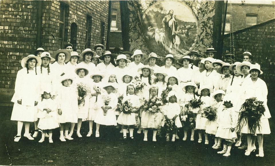 Taken at the rear of the Chapel/Sunday School, pre 1919.