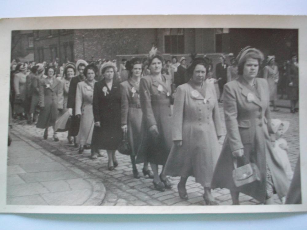 walking day50s? walking day50s?