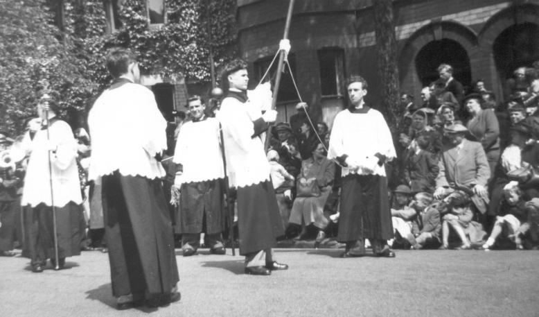 Photo taken 1950s? Photo taken 1950s?