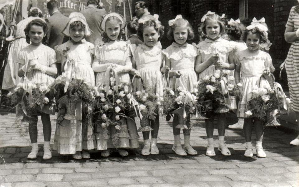 1955 in James Street. The little chapel methodist church.