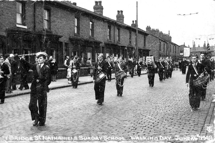 Walking day, Platt Bridge.