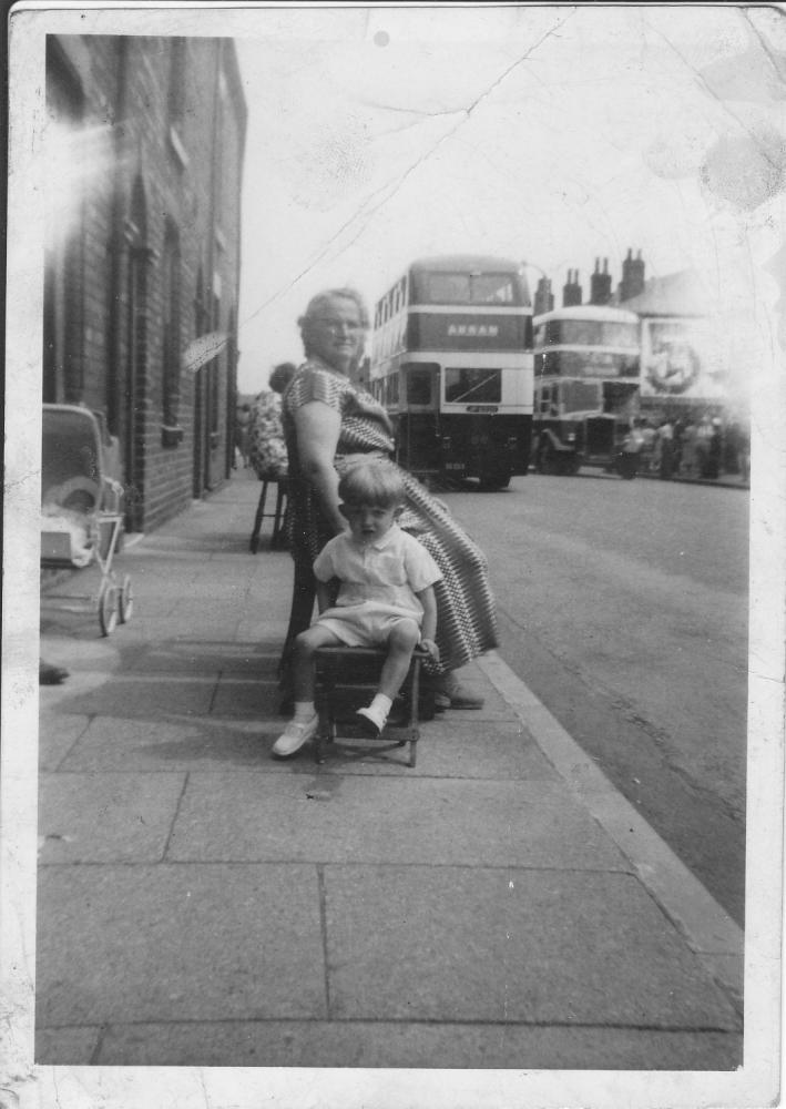 Waiting for the St Williams Walks Early 1960's Waiting for the St Williams Walks Early 1960's