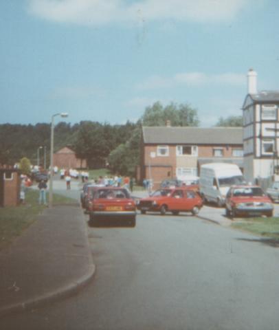 Albion Drive, Top Lock