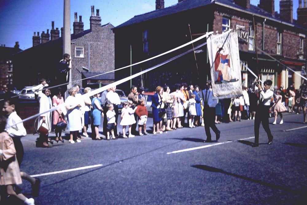 Atherton Road junction with Lord Street