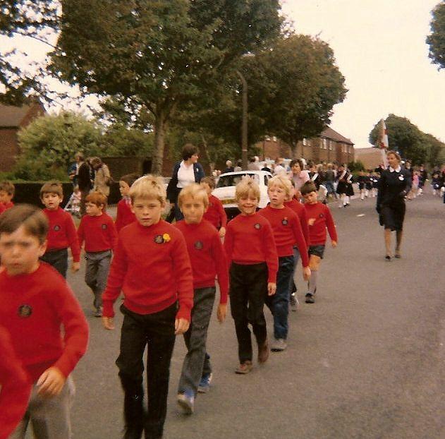 St Pauls Goose Green walking day, c1985. St Pauls Goose Green walking day, c1985.