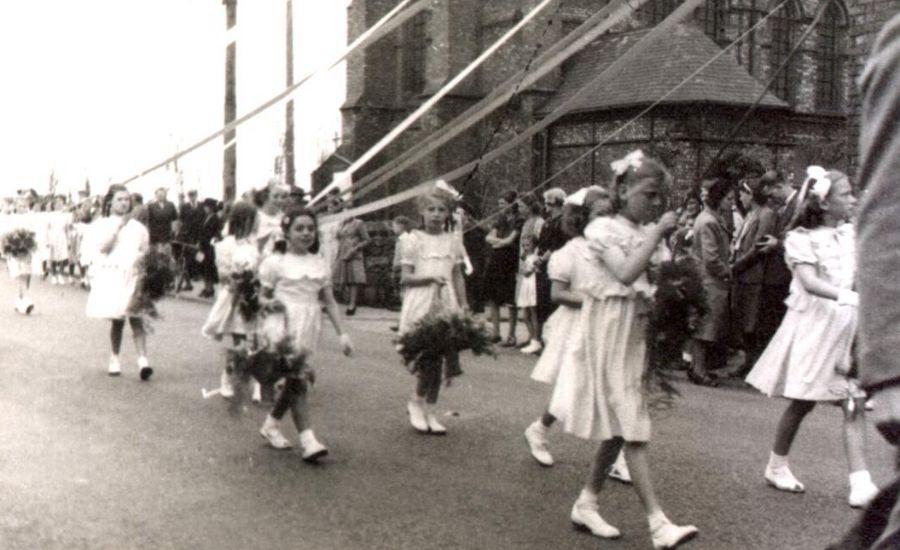 St. Mary's, Ince, Walking Day, late 1940's. St. Mary's, Ince, Walking Day, late 1940's.