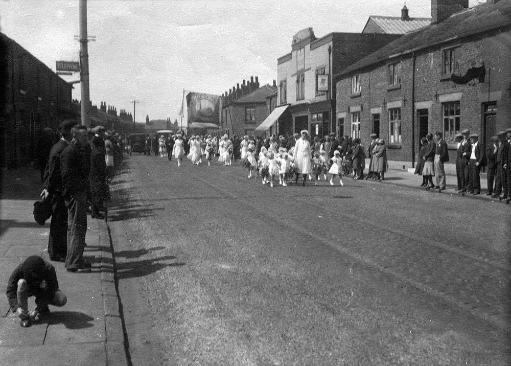 Walking Day in Standish