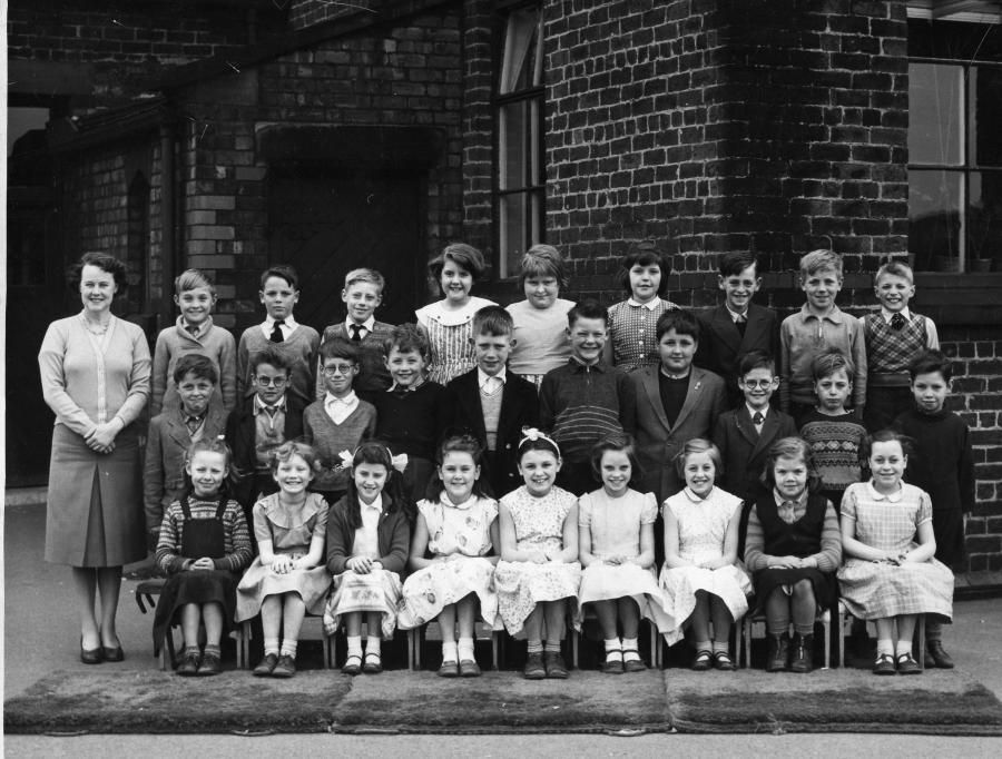 Class photo, 1958. Class photo, 1958.