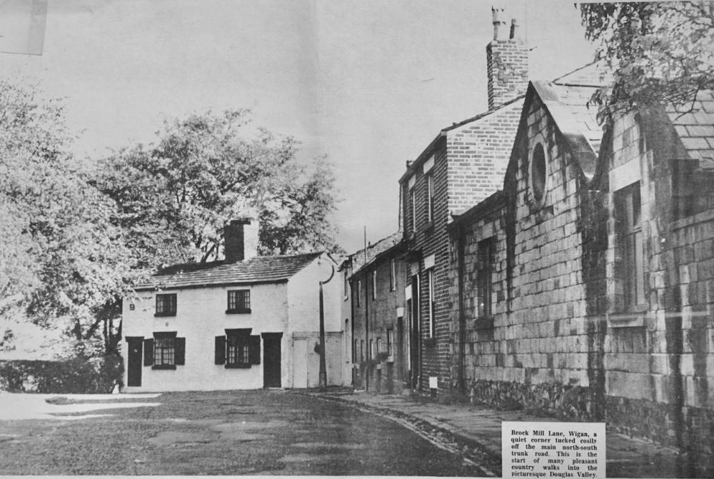 Brock Mill Lane - and outbuildings of Woodfield School 1967