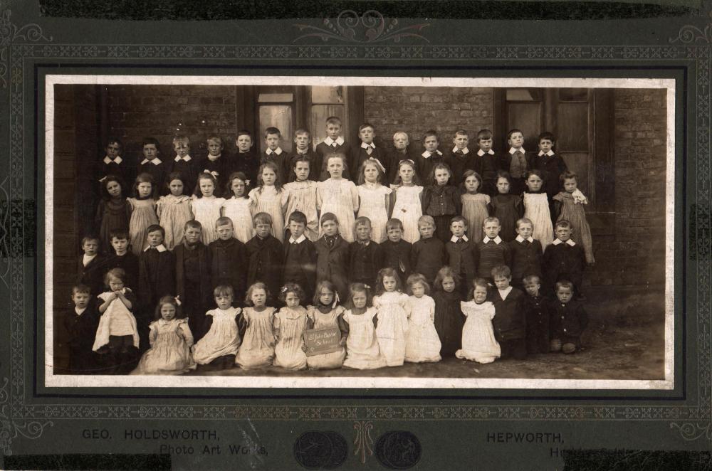 Evelyn & Muriel Heyes 1909 Evelyn & Muriel Heyes 1909