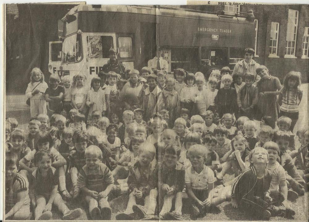 Fire Engine at New Springs Infant School, June 1984