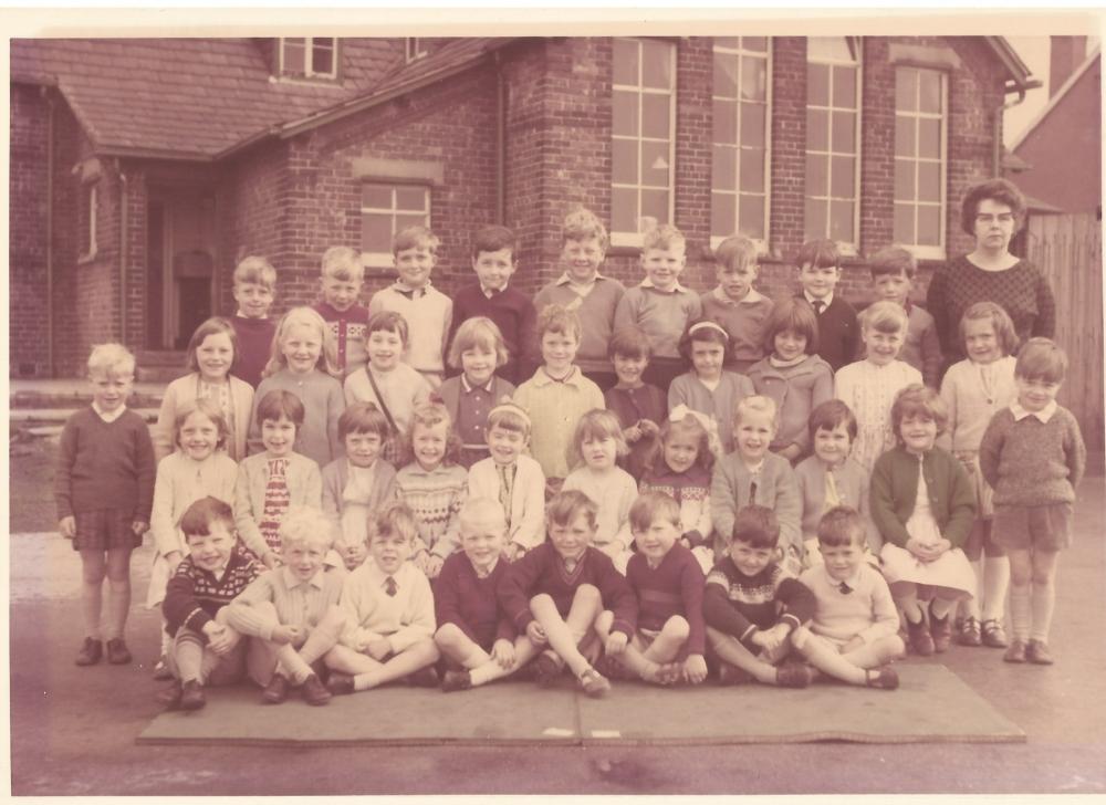 SLG Classes of 1967 - 6, 7 & 8 year olds ? SLG Classes of 1967 - 6, 7 & 8 year olds ?