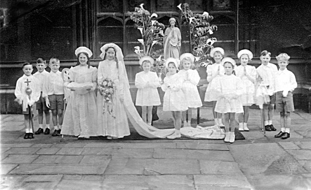 Crowning group Crowning group
