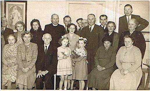 Old Scholars Reunion Presentation, c1954. Old Scholars Reunion Presentation, c1954.