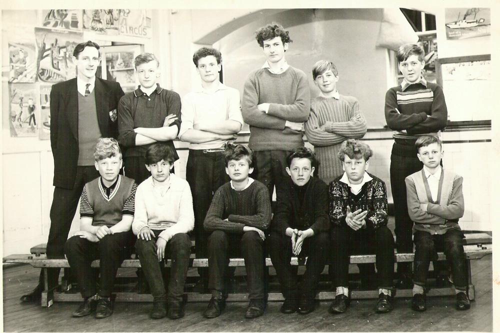 Golborne boys school class 4b 1964