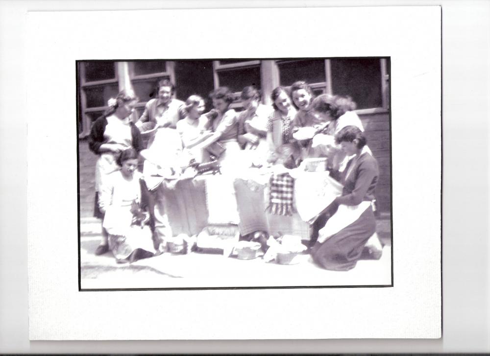 Sacred Heart Leaving Class 1954