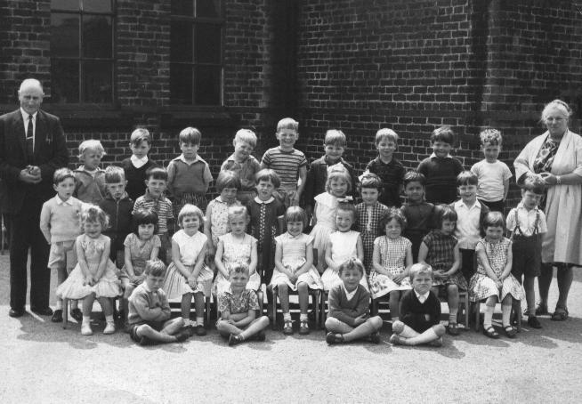 Belle Green C of E School 1964 Belle Green C of E School 1964