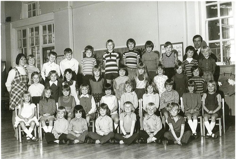 St Georges Class P4 Sept 1974 St Georges Class P4 Sept 1974