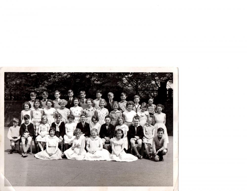 Highfield secondary class photo Highfield secondary class photo