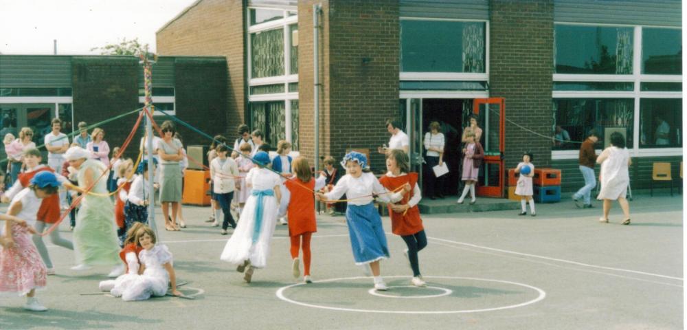 Maypole Dancing