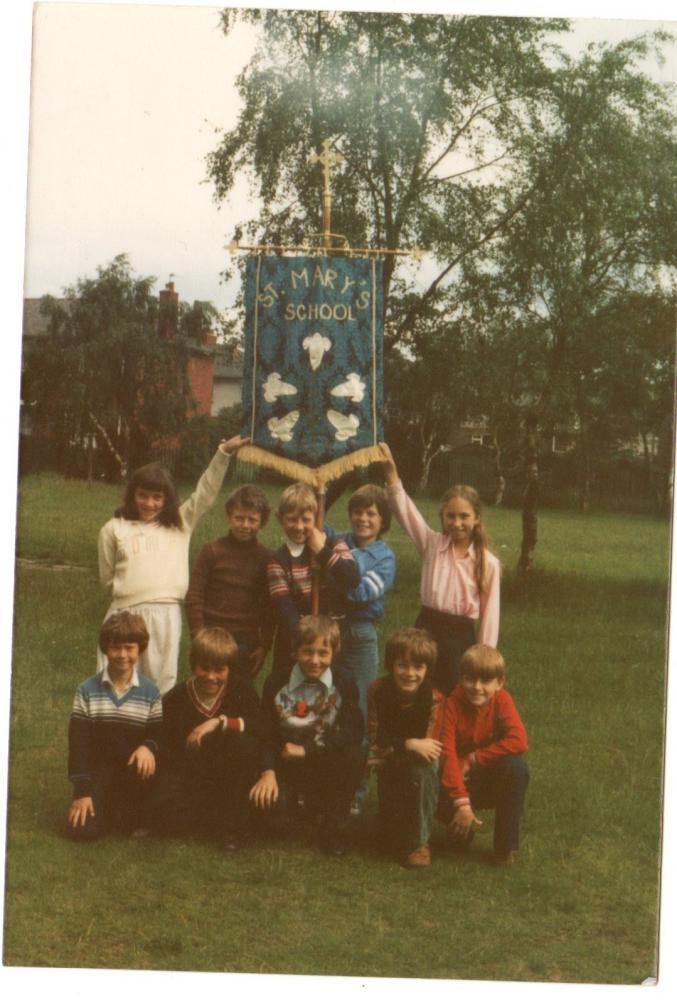 5 a side team and support circa 1980