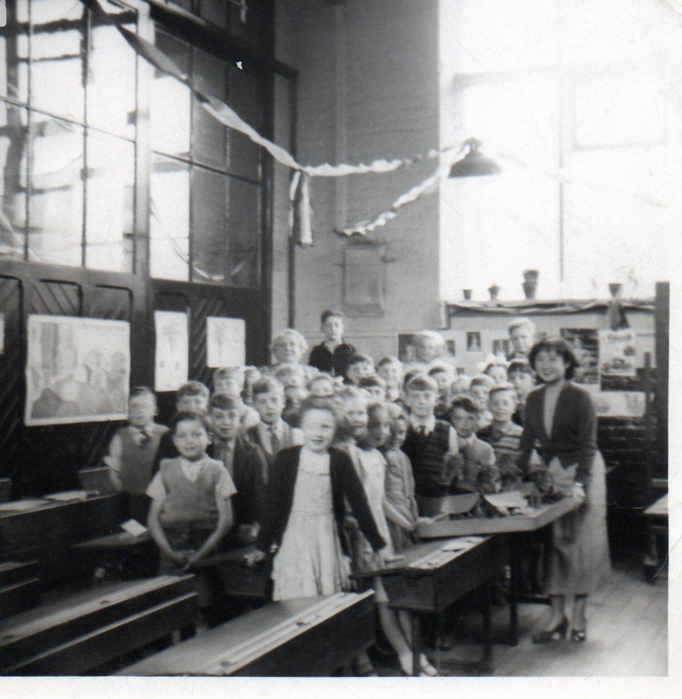 Class 0f 1951-1952 Class 0f 1951-1952