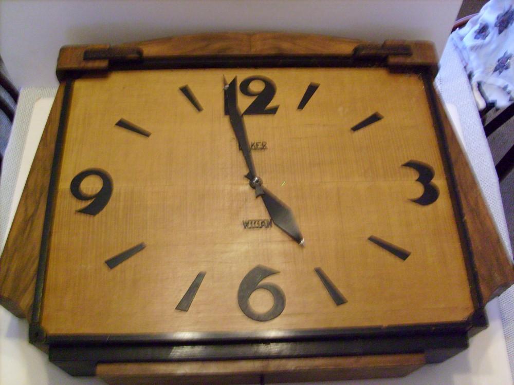 ORIGINAL 1930's GRAMMAR SCHOOL CLOCK ORIGINAL 1930's GRAMMAR SCHOOL CLOCK