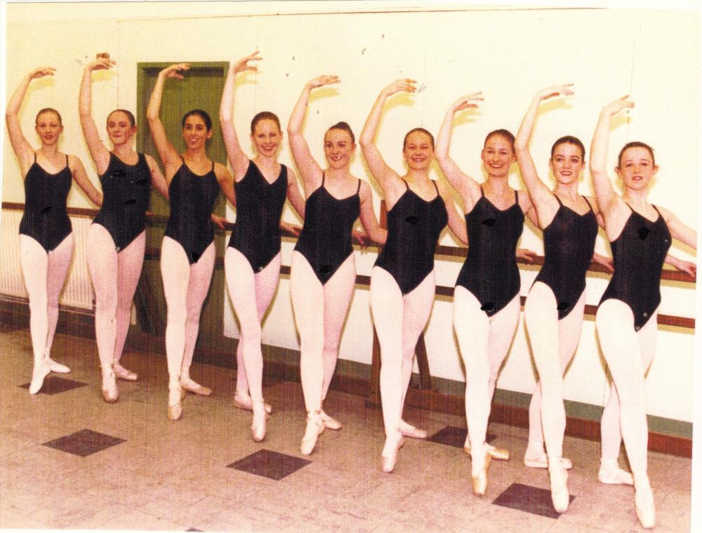 JOAN  WOOD  STAGE  SCHOOL  (BRYN)