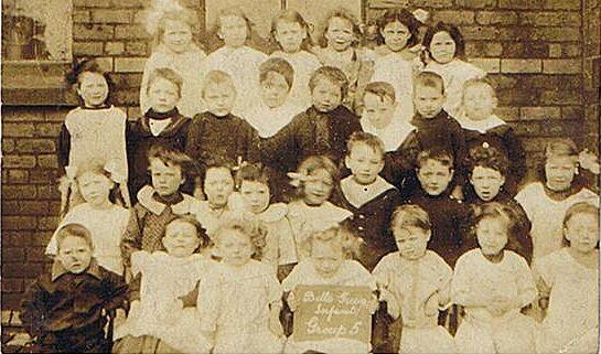 Belle Green School Infants group five, c1915. Belle Green School Infants group five, c1915.