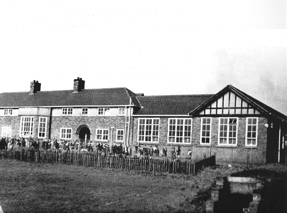 GOLBORNE COUNTY INFANTS SCHOOL (1958)