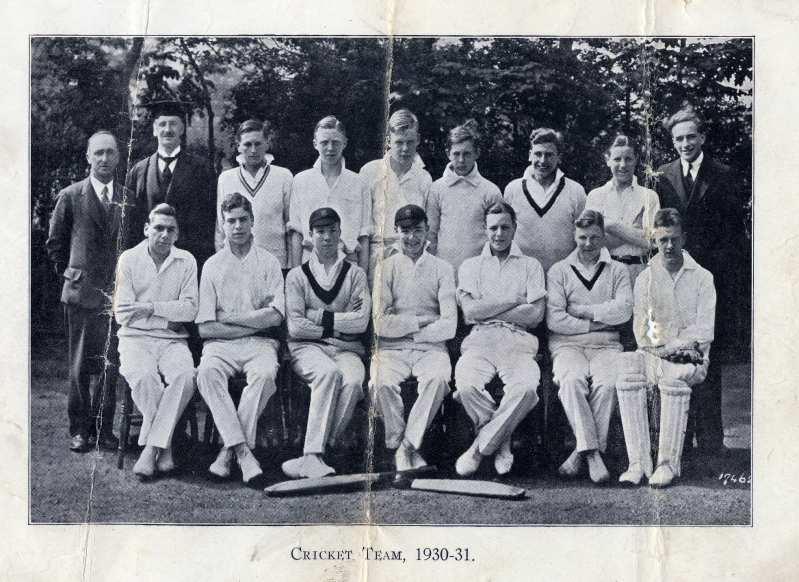 ricket Team, 1930/31. ricket Team, 1930/31.