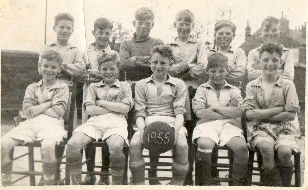 ST NATS  FOOTBALL TEAM  1955TOP