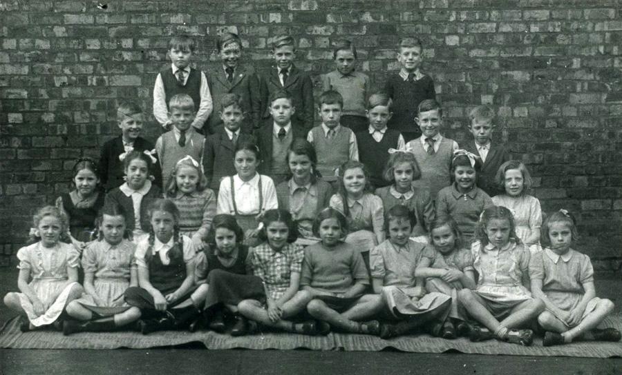 St Andrew's School 1940s