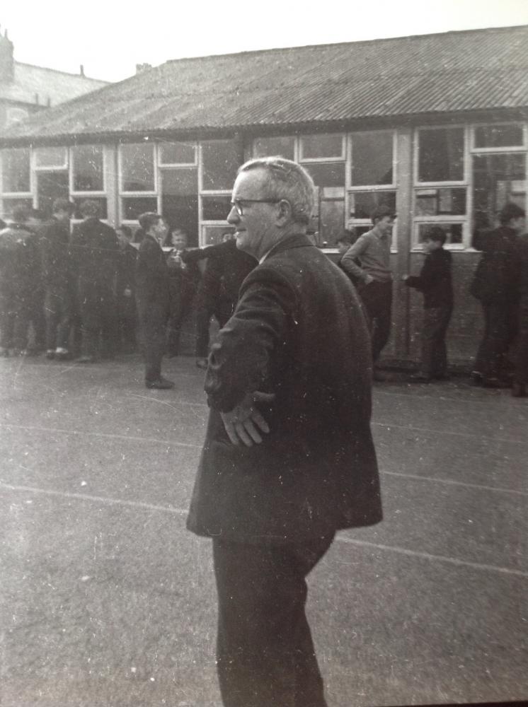 Ashton in Makerfield secondary school. ( the Central school ) Ashton in Makerfield secondary school. ( the Central school )